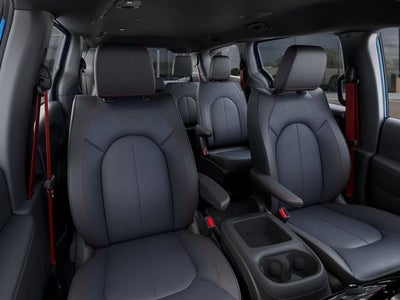 2027 Chrysler Pacifica PACIFICA SELECT AWD
