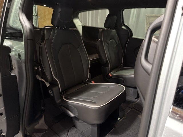 2026 Chrysler Pacifica PACIFICA LIMITED AWD