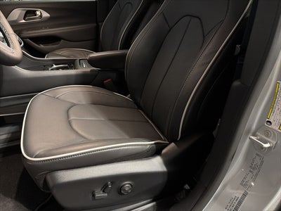 2026 Chrysler Pacifica PACIFICA LIMITED AWD