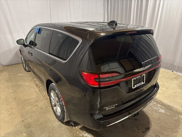 2026 Chrysler Pacifica PACIFICA LIMITED AWD