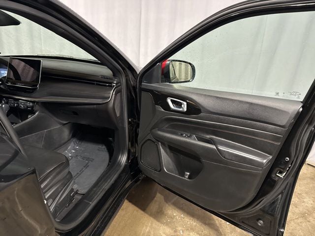 2023 Jeep Compass (RED) Edition 4x4