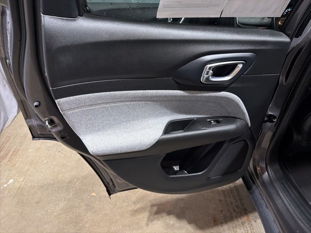 2022 Jeep Compass Latitude Lux 4x4