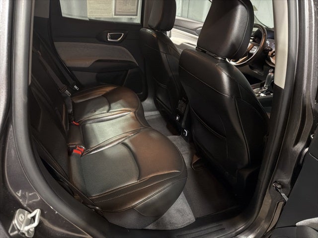 2022 Jeep Compass Latitude Lux 4x4