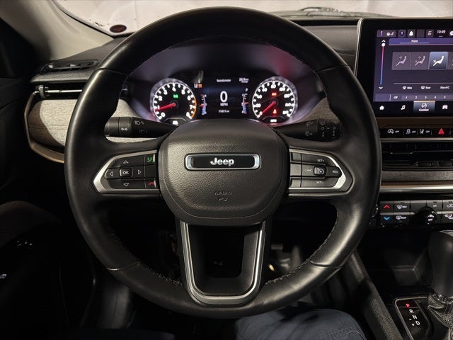 2022 Jeep Compass Latitude Lux 4x4