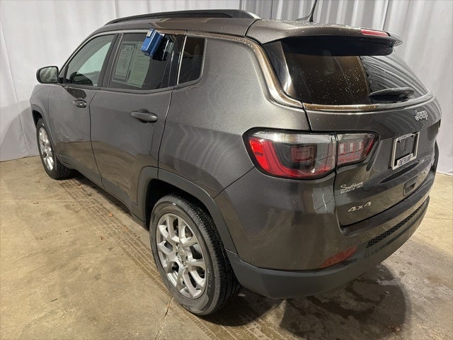 2022 Jeep Compass Latitude Lux 4x4