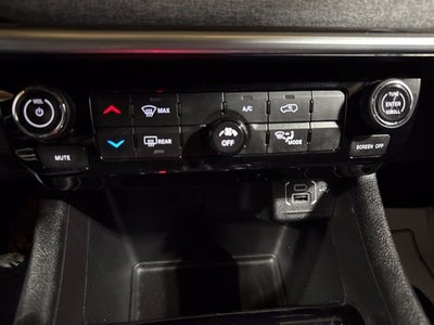 2023 Jeep Compass Latitude Lux FWD