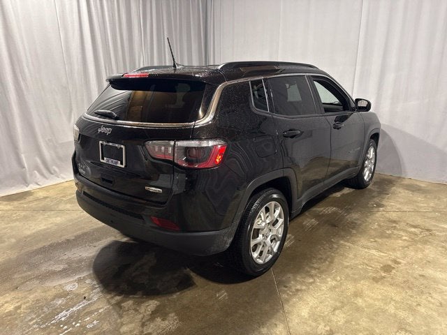 2023 Jeep Compass Latitude Lux FWD