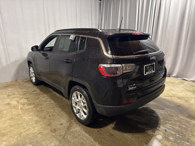2023 Jeep Compass Latitude Lux FWD