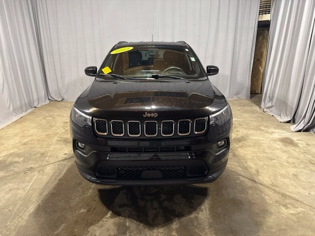 2023 Jeep Compass Latitude Lux FWD