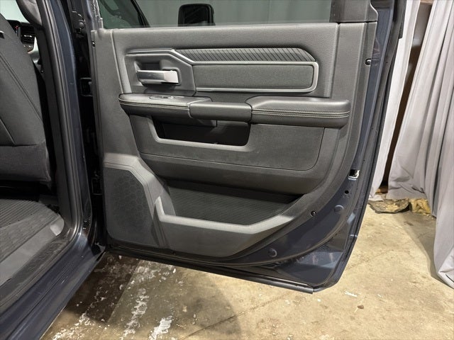 2026 RAM Ram 3500 RAM 3500 BIG HORN CREW CAB 4X4 6'4' BOX