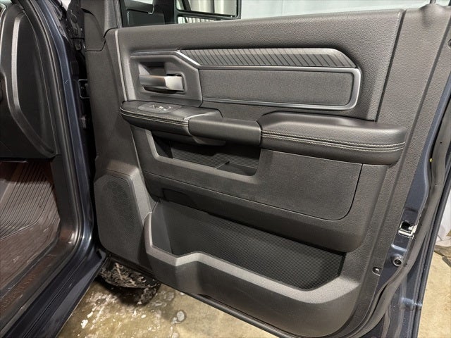 2026 RAM Ram 3500 RAM 3500 BIG HORN CREW CAB 4X4 6'4' BOX