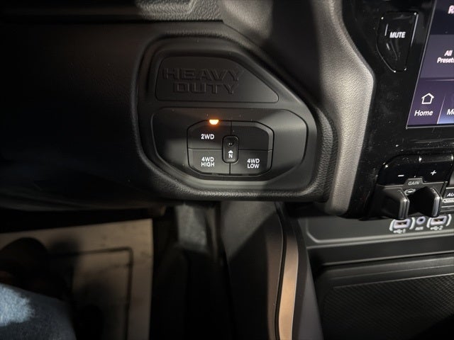 2026 RAM Ram 3500 RAM 3500 BIG HORN CREW CAB 4X4 6'4' BOX