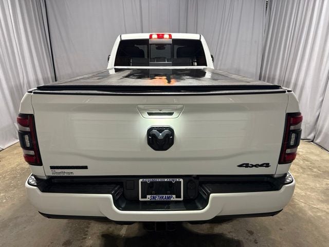 2022 RAM 3500 Big Horn Crew Cab 4x4 8' Box