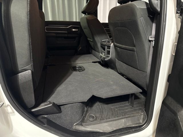 2022 RAM 3500 Big Horn Crew Cab 4x4 8' Box