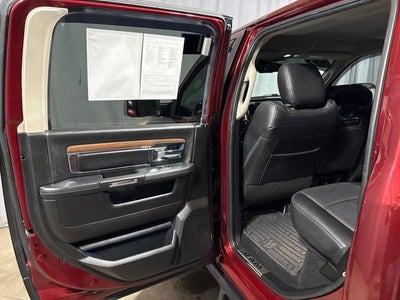 2018 RAM 3500 Laramie Crew Cab 4x4 8' Box