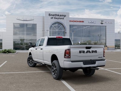 2026 RAM Ram 2500 RAM 2500 BLACK EXPRESS CREW CAB 4X4 8' BOX