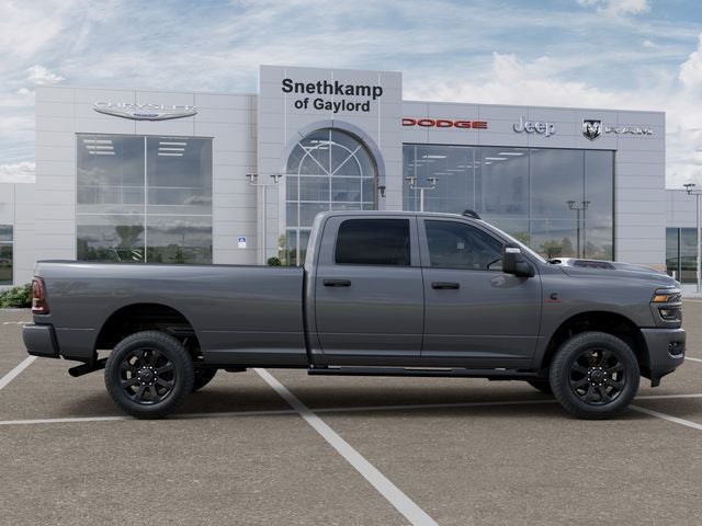 2026 RAM Ram 2500 RAM 2500 BLACK EXPRESS CREW CAB 4X4 8' BOX