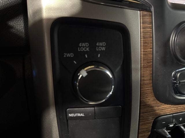 2018 RAM 3500 Laramie Crew Cab 4x4 8' Box