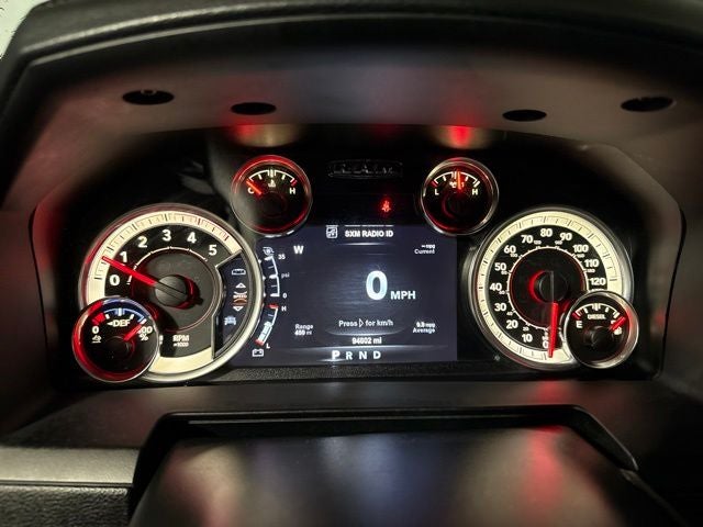 2018 RAM 3500 Laramie Crew Cab 4x4 8' Box