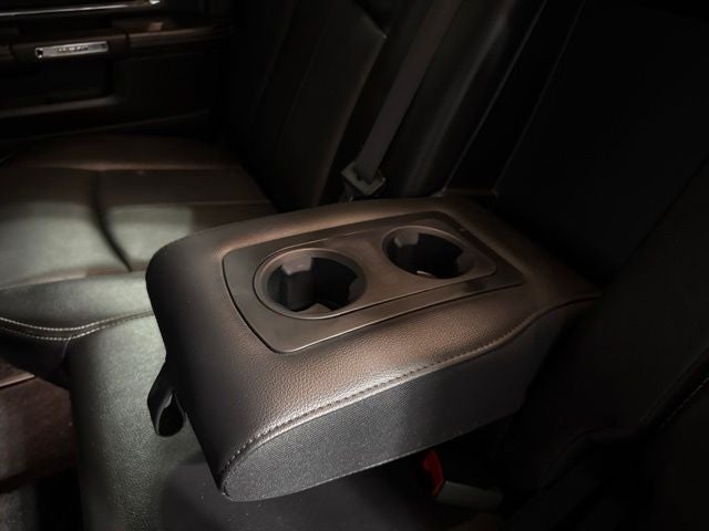 2018 RAM 3500 Laramie Crew Cab 4x4 8' Box