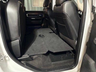 2018 RAM 3500 Laramie Crew Cab 4x4 8' Box