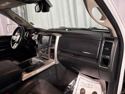 2018 RAM 3500 Laramie Crew Cab 4x4 8' Box