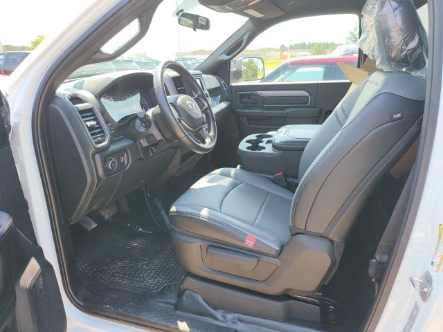 2022 RAM 2500 Tradesman Regular Cab 4x4 8' Box