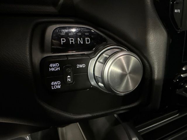2022 RAM 2500 Laramie Crew Cab 4x4 6'4' Box