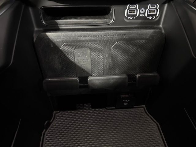 2022 RAM 2500 Laramie Crew Cab 4x4 6'4' Box
