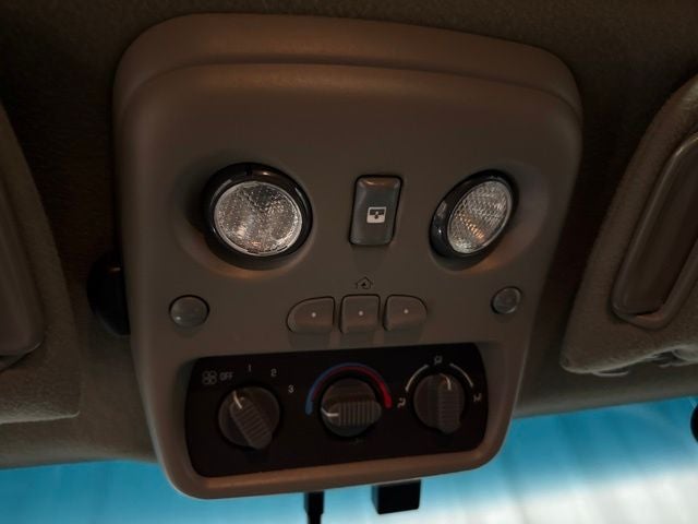 2001 Chevrolet Suburban 1500 LS