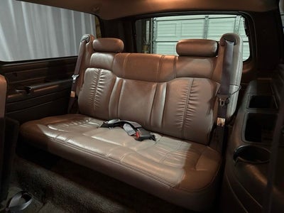2001 Chevrolet Suburban 1500 LS