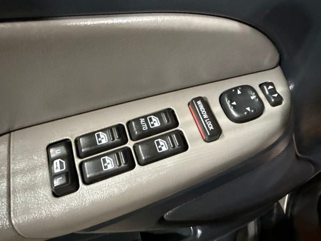 2001 Chevrolet Suburban 1500 LS