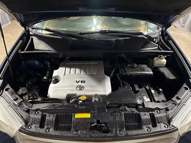 2012 Toyota Highlander Limited V6
