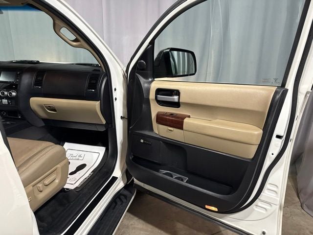 2015 Toyota Sequoia Platinum 5.7L V8