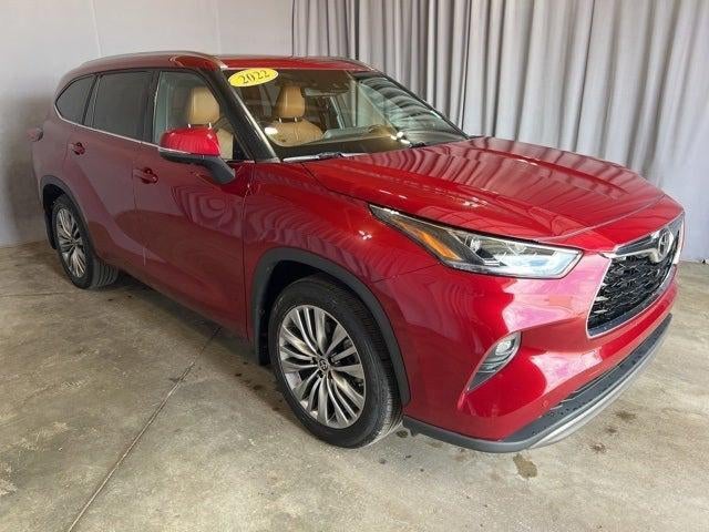 2022 Toyota Highlander Platinum
