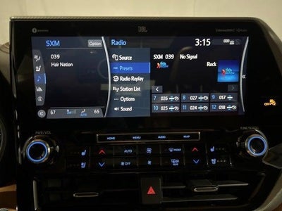 2022 Toyota Highlander Platinum
