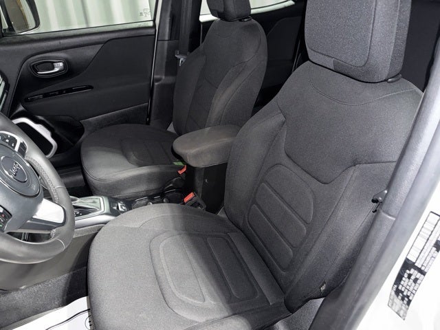 2020 Jeep Renegade Latitude FWD