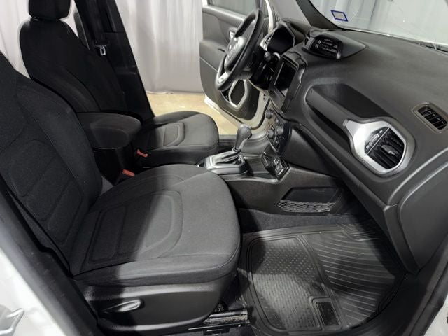 2020 Jeep Renegade Latitude FWD