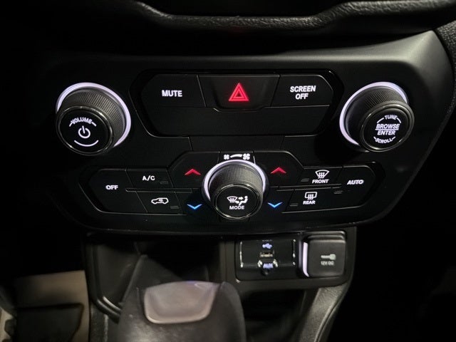 2020 Jeep Renegade Latitude FWD