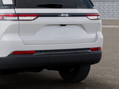 2027 Jeep Grand Cherokee GRAND CHEROKEE LAREDO X 4X4